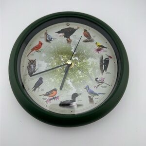 Mark Feldstein Limited Edition Singing Green Bird-Themed‎ Wall Clock